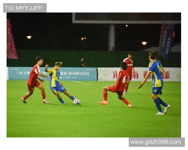 追逐绿茵梦想的闪耀之星他用脚步诠释激情与荣耀